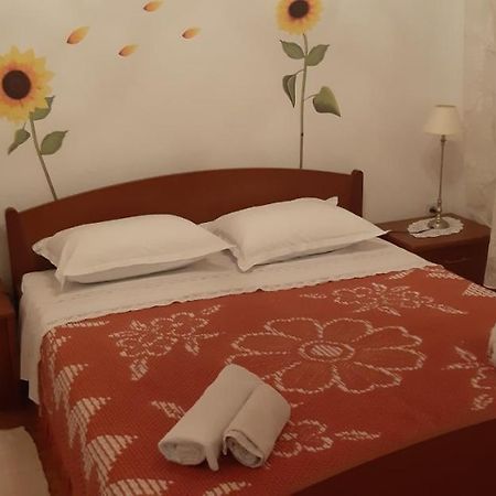 Apartman Bogdan Jelsa  Zewnętrze zdjęcie