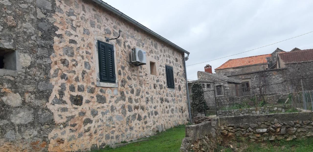 Apartman Bogdan Jelsa  Zewnętrze zdjęcie